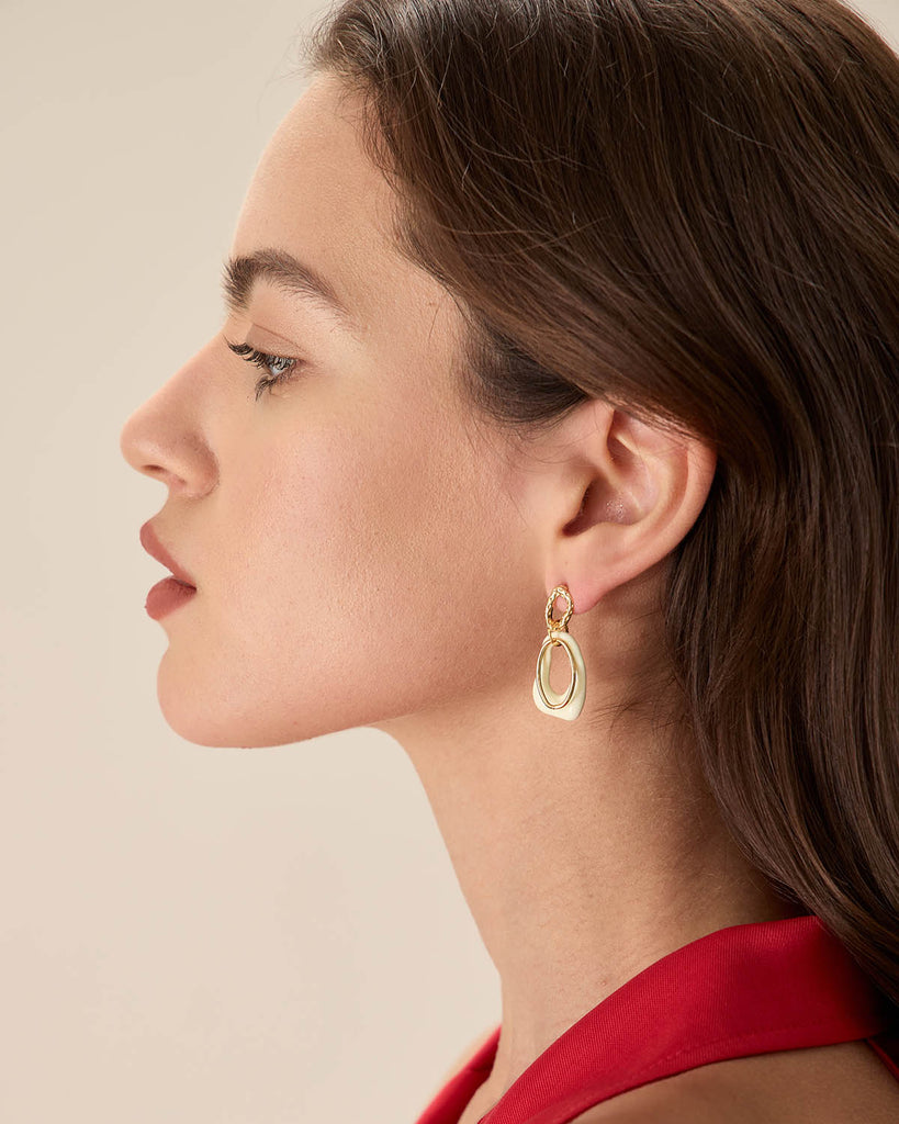 White Overlapping Geometric Earrings